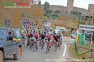 Italy, Tuscany, Monteriggioni, mountainbike cycling race