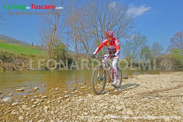Italy, Tuscany, Chianti, mountainbike cycling tours